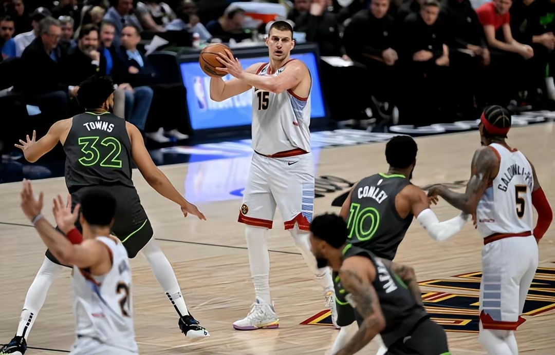 莫雷加德vs松岛辉空关键时刻