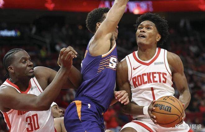 包含转折点！克里夫兰骑士篮板制胜；全明星赛国际比赛日攻防权衡；压力陡增；更衣室氛围转暖的词条-ayx